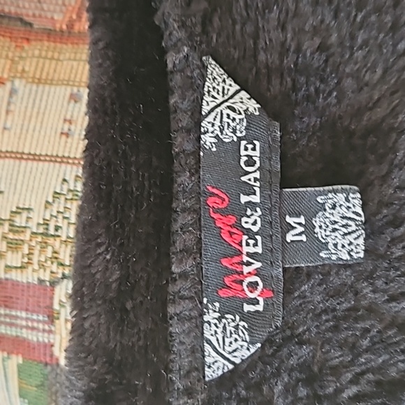 Christmas Velour top - Picture 5 of 7